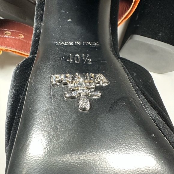 COPY - Prada Bicolor Velvet Platform Sandal, Black/Brown - Picture 7 of 8